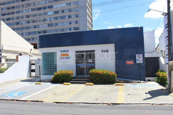 Commercial building for Rent, Sale