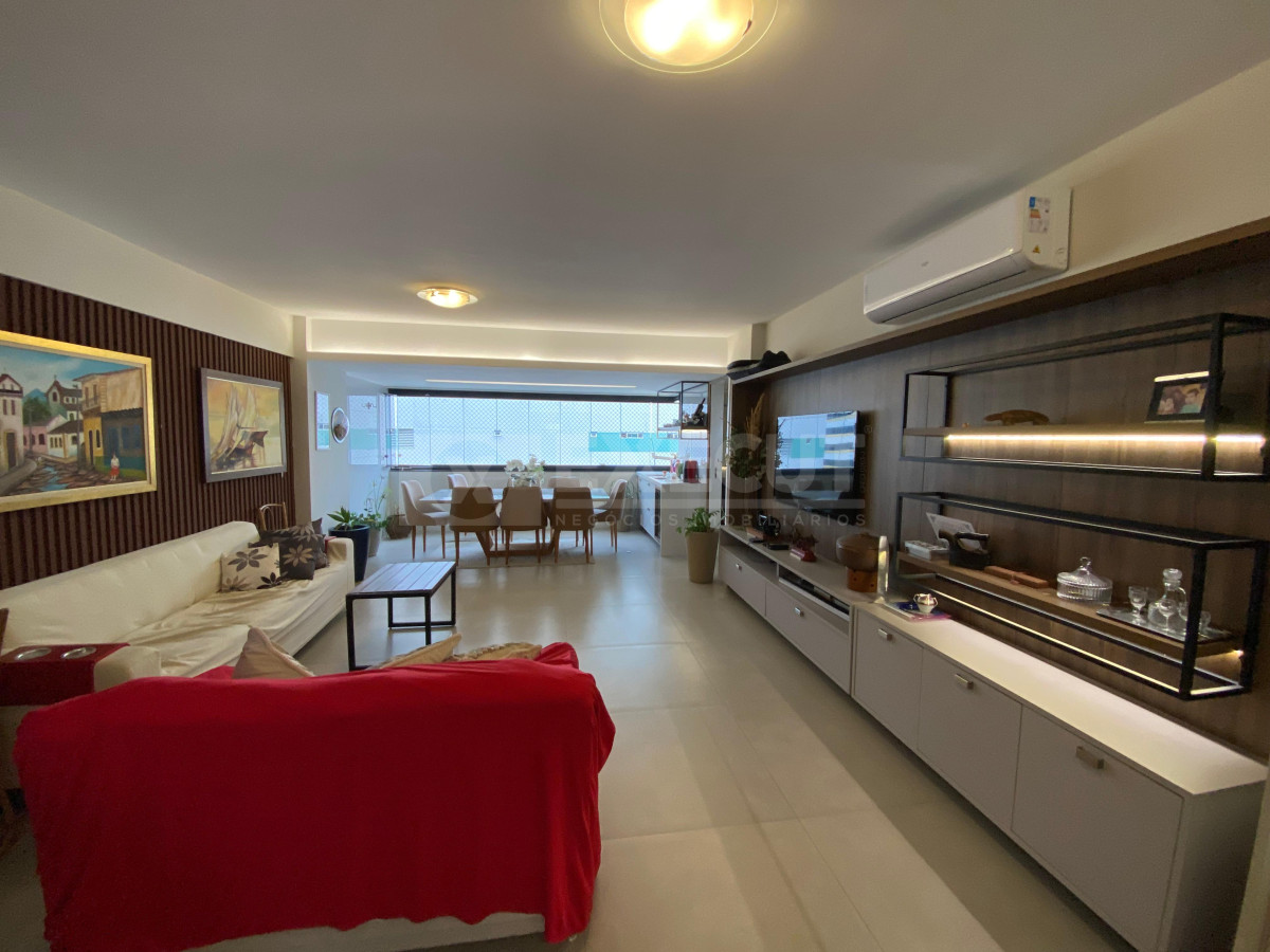 f77db2ca104f0cbfbf886d3ce6b0ddb8