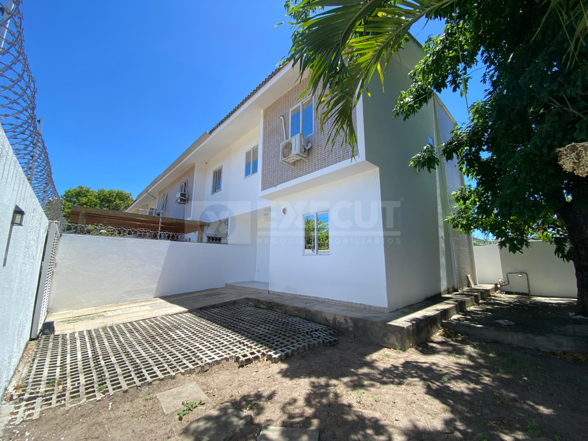 761536ada5f8694e2fdf2f079e66e61c