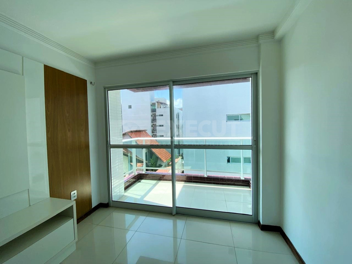 11f5b747bdd2c869ae40641553f9d20f