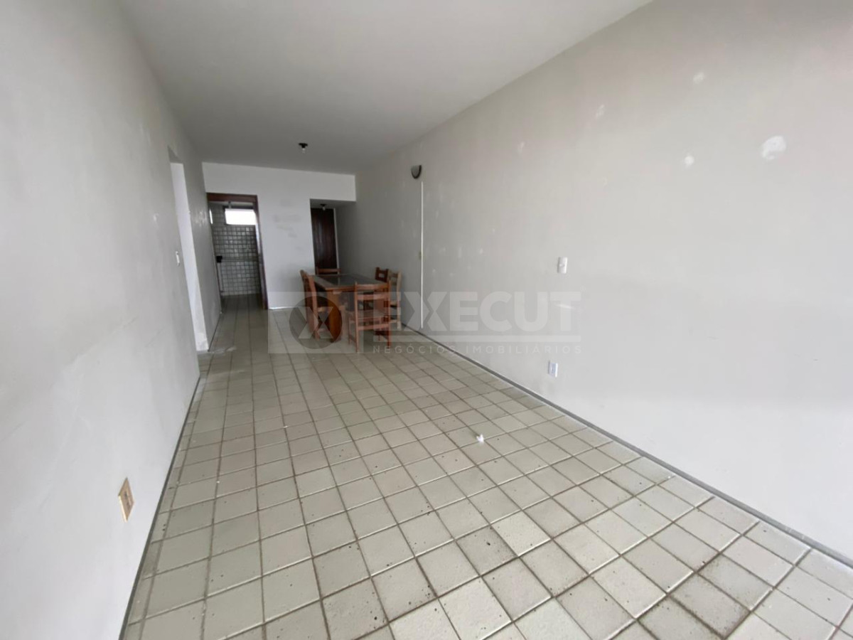 0948560fc6c6910feb3980f7099cfa24
