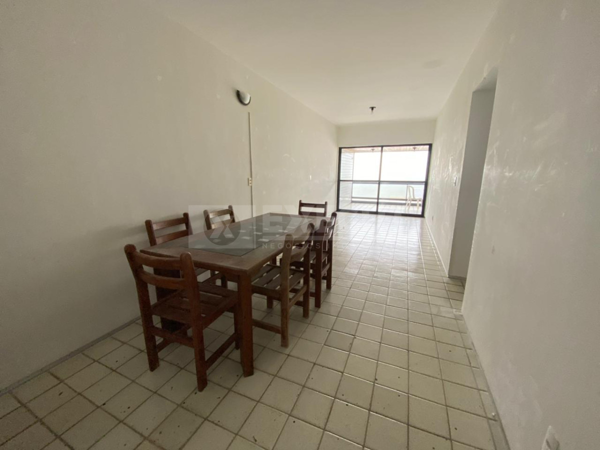 0948560fc6c6910feb3980f7099cfa24