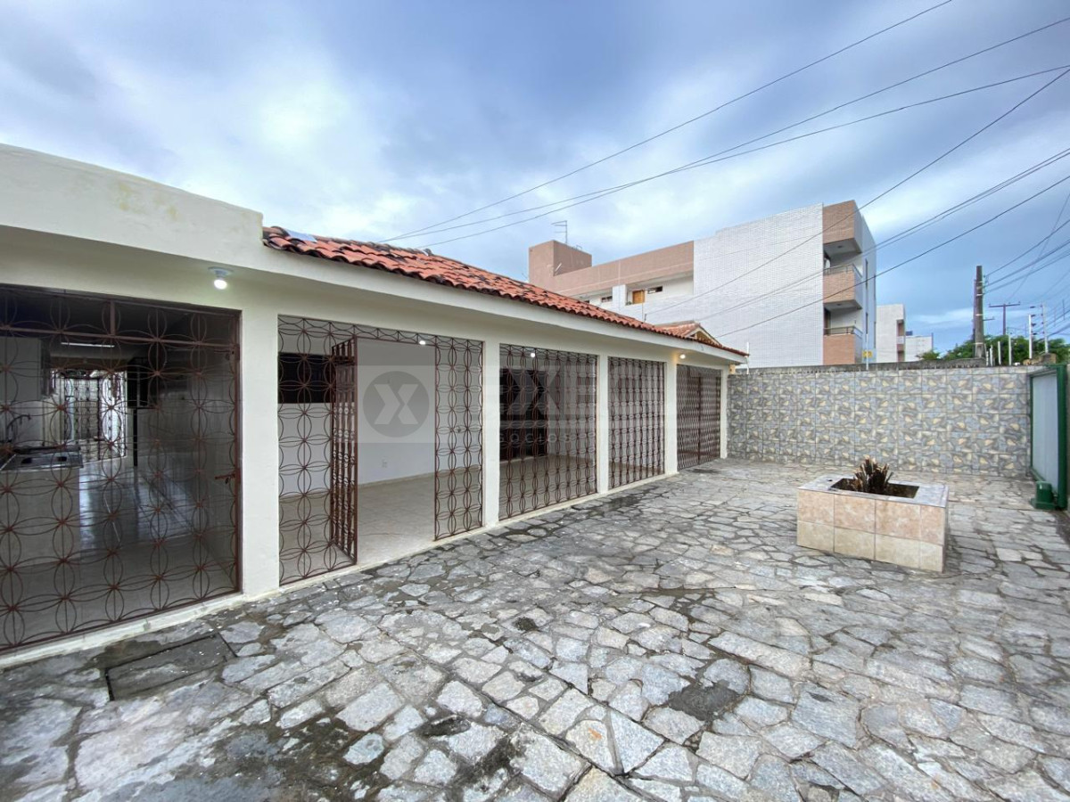 0c07146f98733b6ee3f8cdac30ff4049