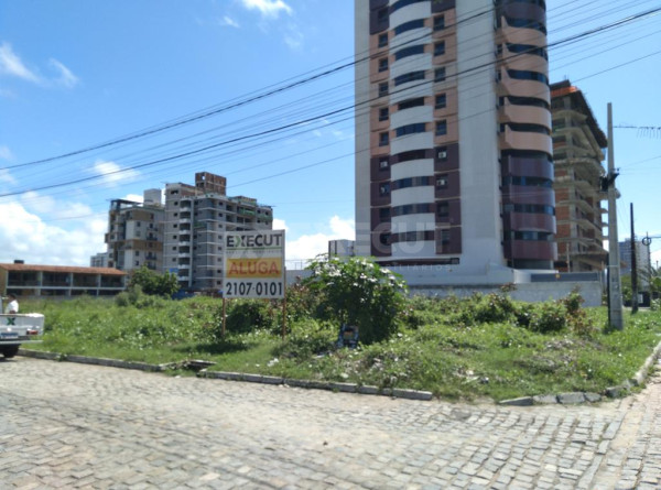 Terreno comercial para Alquilar