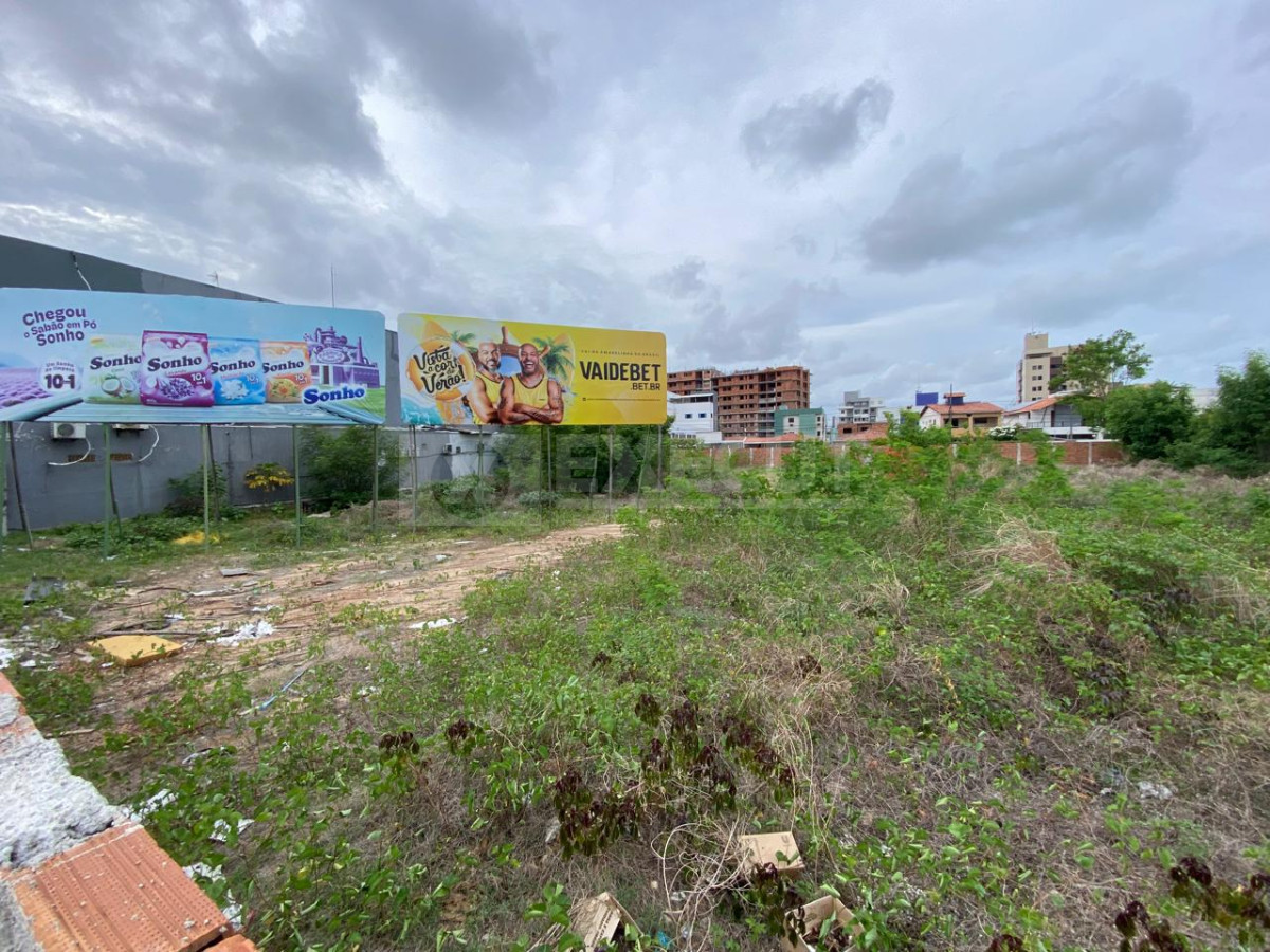 5889b3a88cd1283fd71fcb179c55ae97