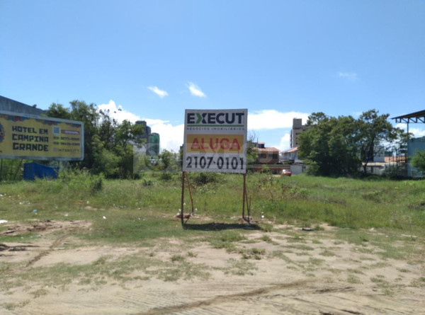 Commercial land for Rent