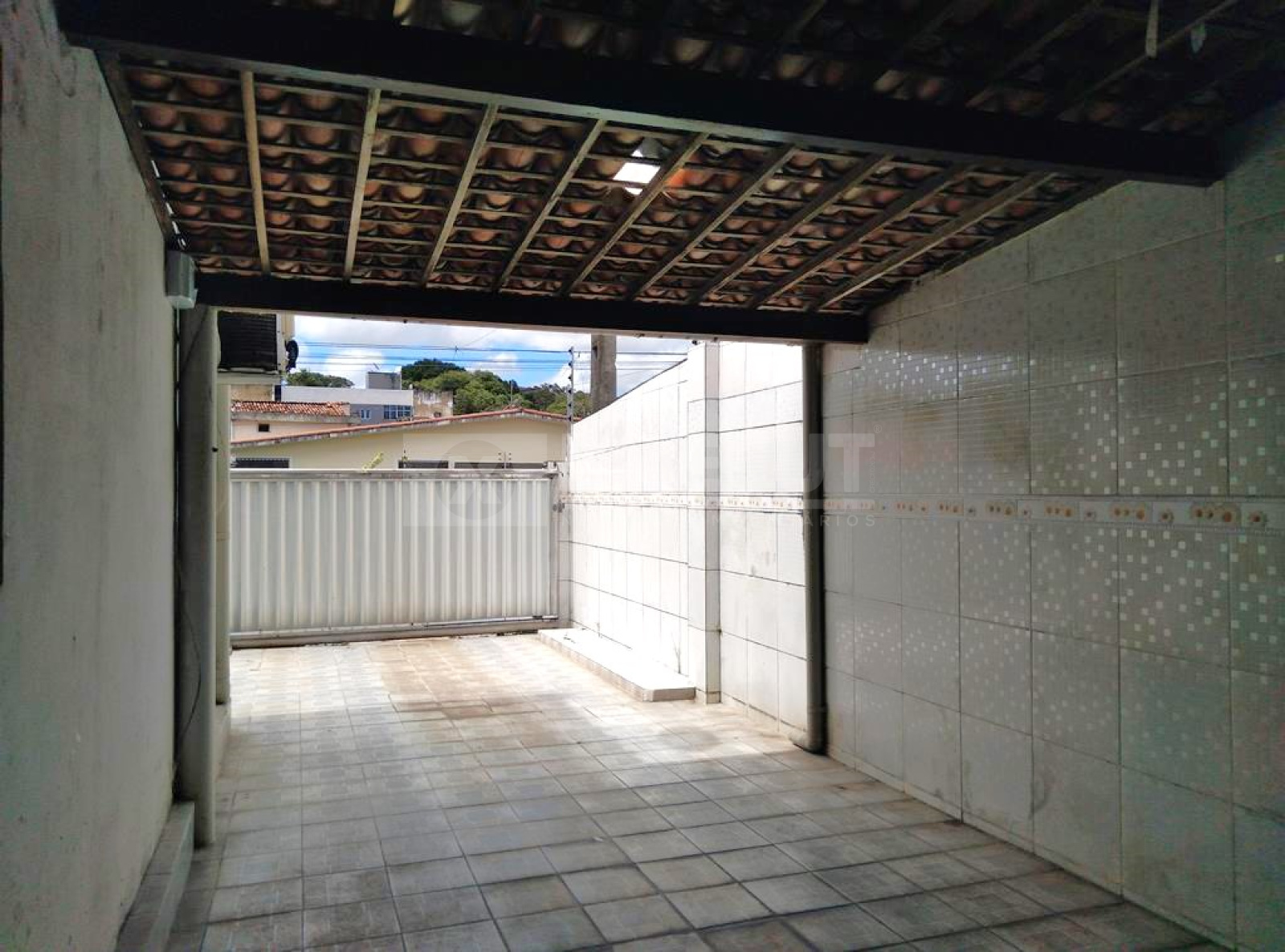 b09e313195e6eb02de9e427e02761a54