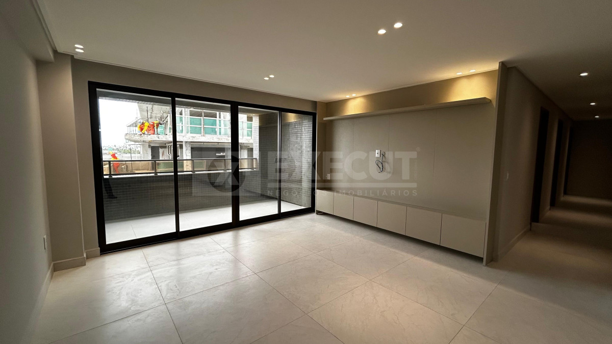 b9c3d6dcaa6363fb7357a4d4fadf8c05