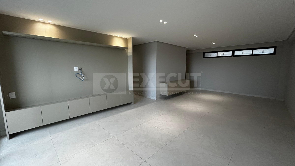 b9c3d6dcaa6363fb7357a4d4fadf8c05