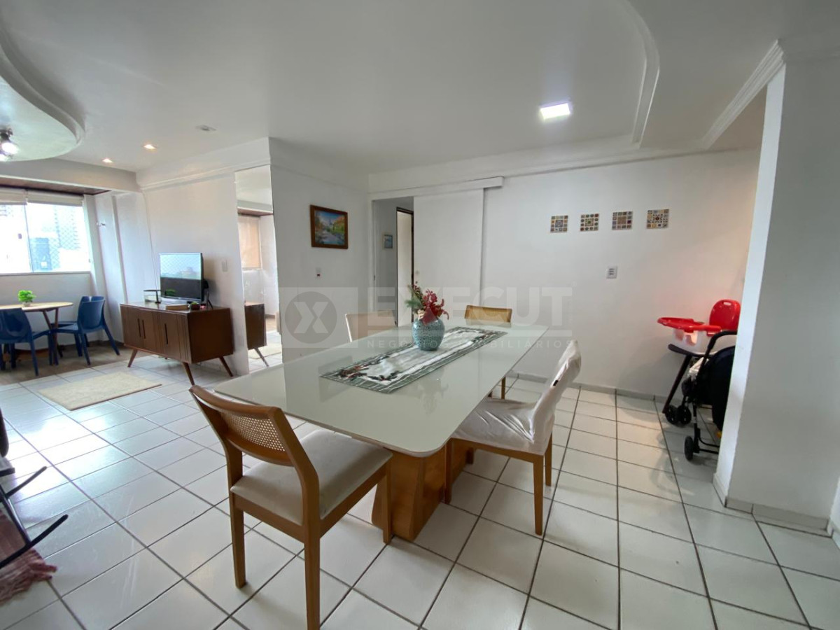 f8cbe8ceac90344179c95e9eaec1e5b5