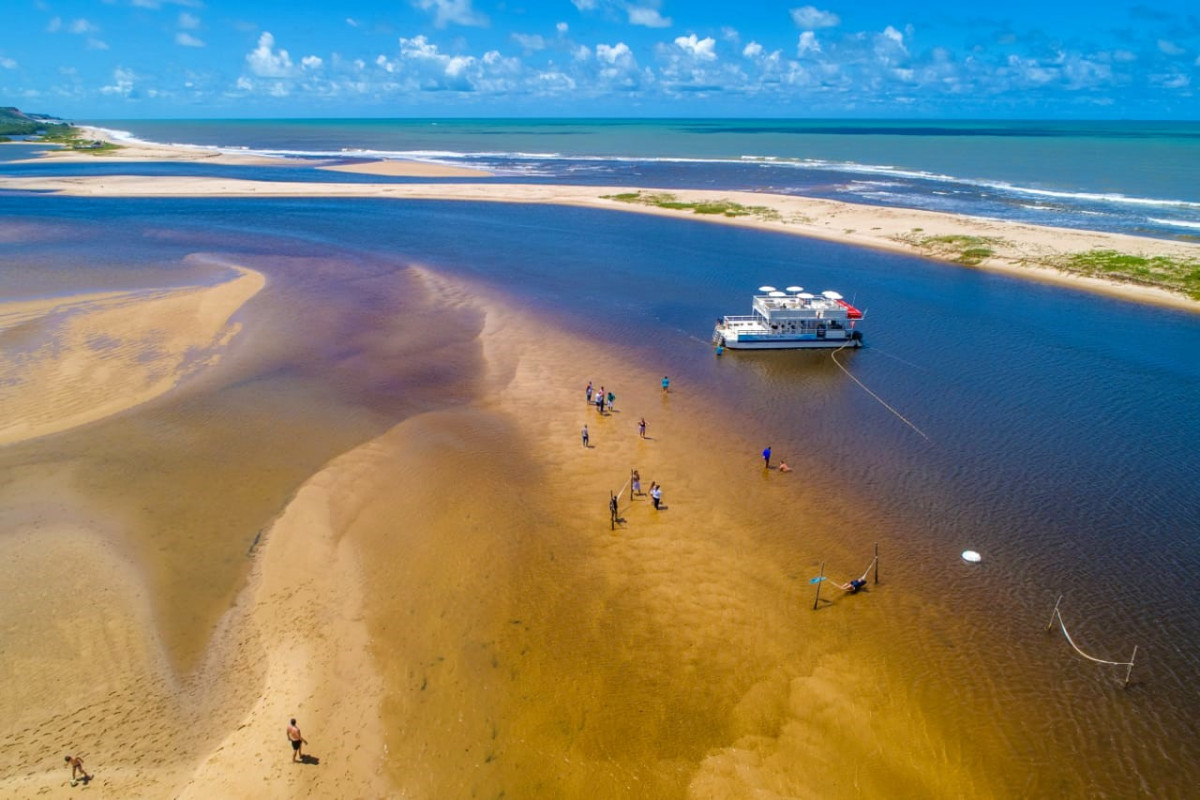 Praia da Barra do Abai