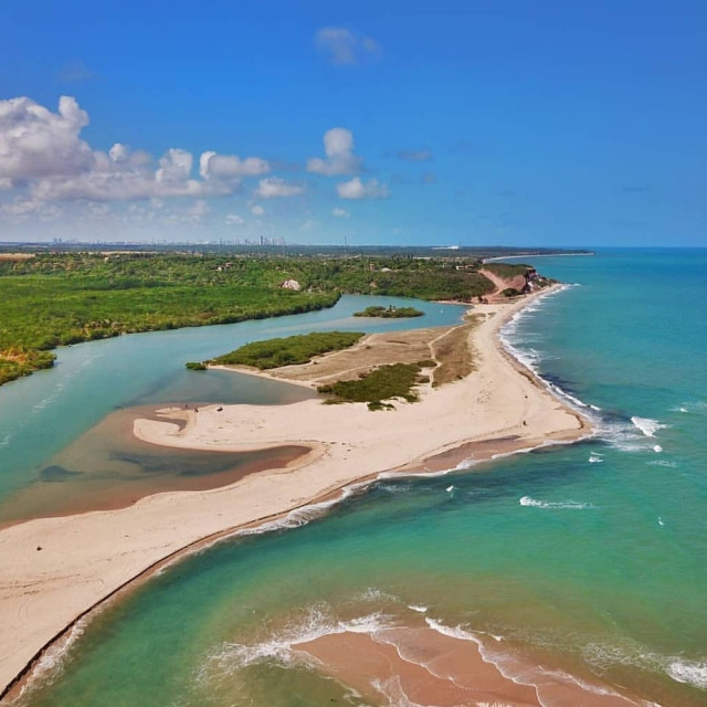 Praia da Barra de Gramame