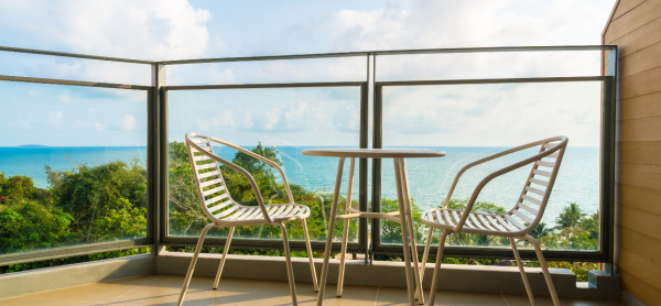 4 tips on how to decorate apartment balconies