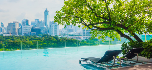 Desfrute de momentos de lazer e conforto: Encontre seu imóvel com piscina!